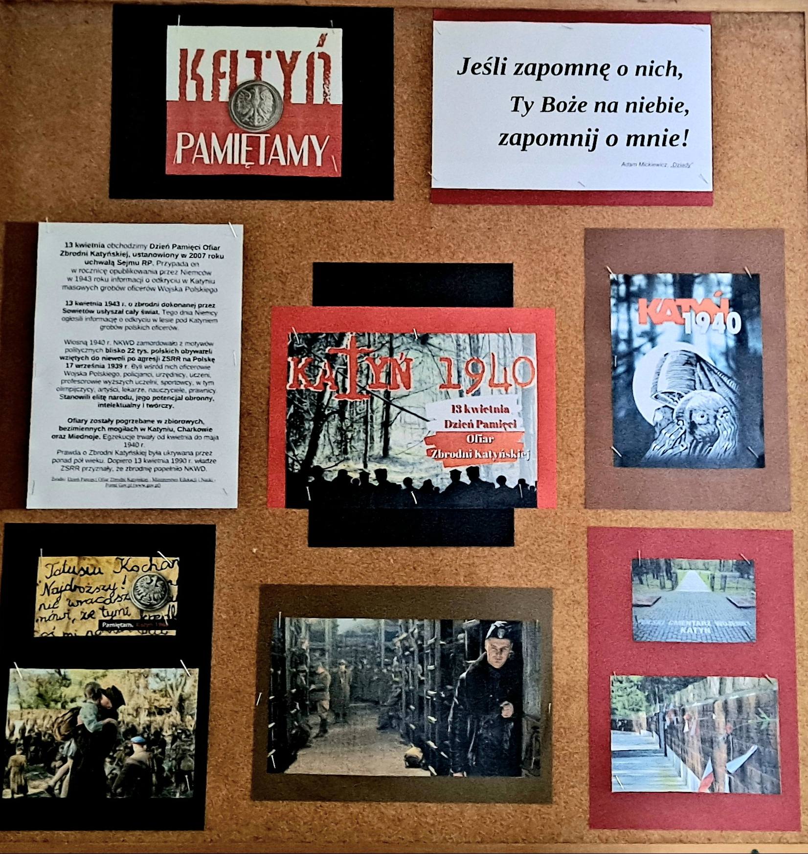 Gazetka ścienna "Katyń - pamiętamy" - grafikai tekst informacyjny na czerwonym, czarnym i brązowym tle