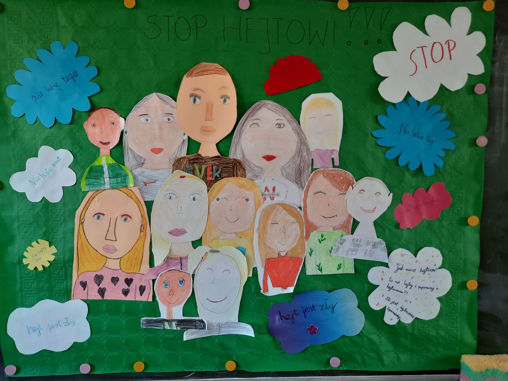 Kolorowy plakat przygotowany przez uczniów w ramach Szkolnego Dnia Profilaktyki